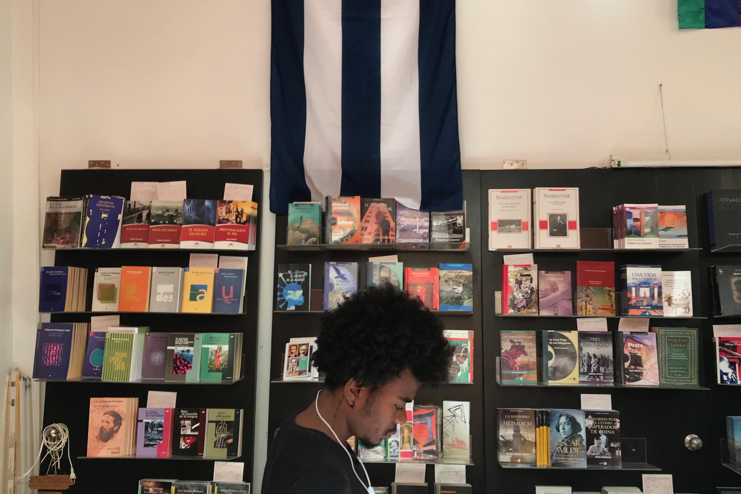 Bookstore in La Habana